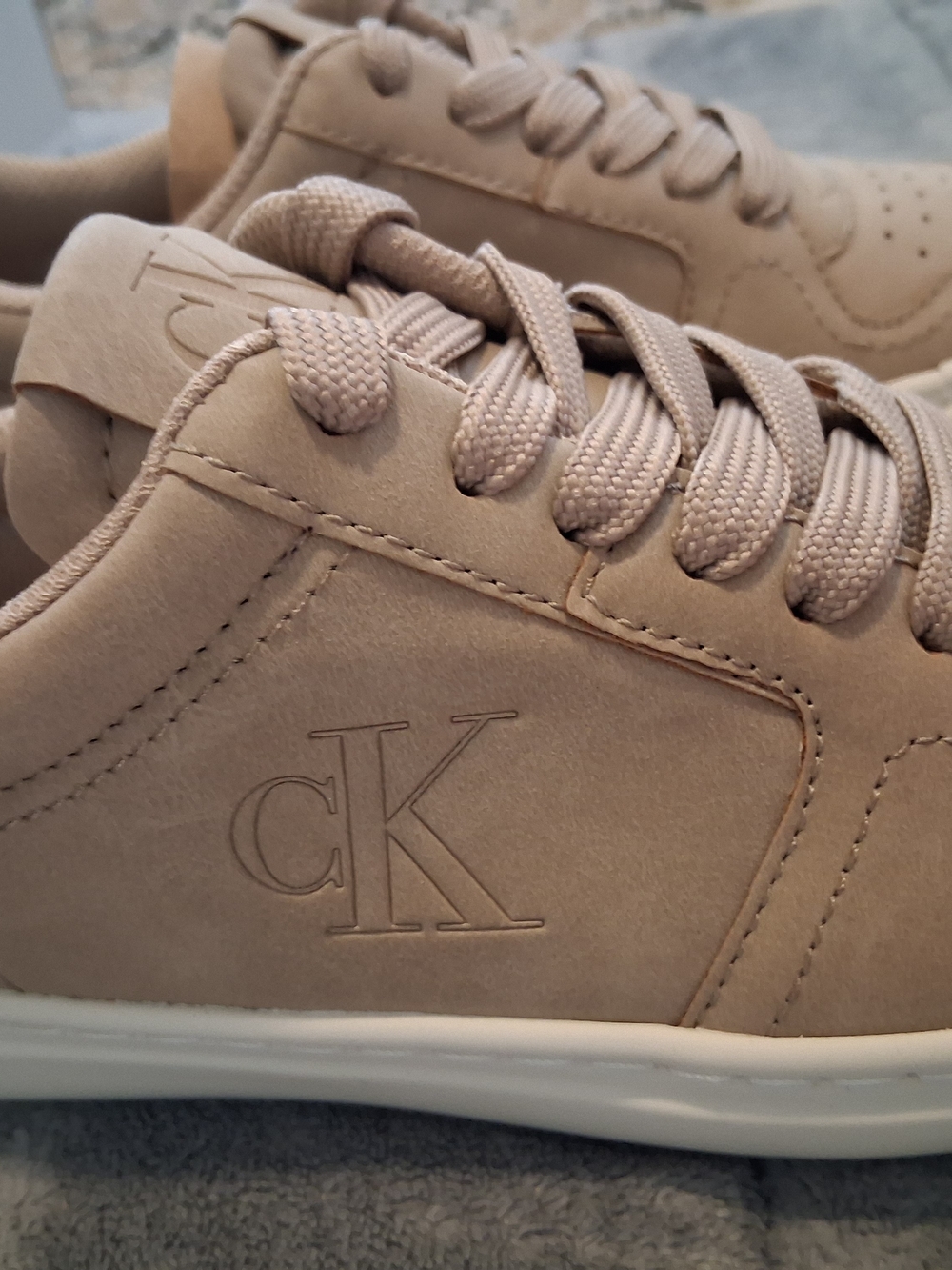 Calvin Klein Men’s Taupe CK Low-Top Sneakers